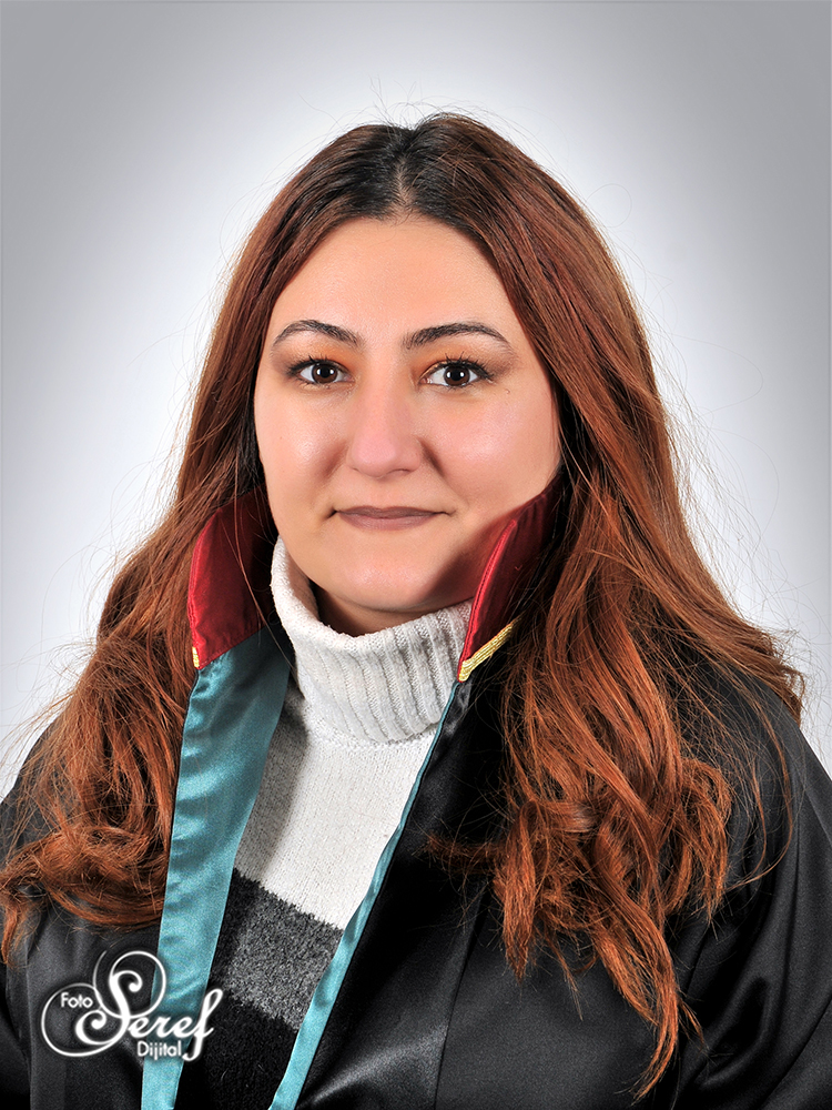 Av. Ayşe Ezgi TOPÇU